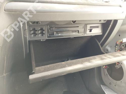 Glove box VW GOLF VII (5G1, BQ1, BE1, BE2) 1.6 TDI | BP11423653C95 