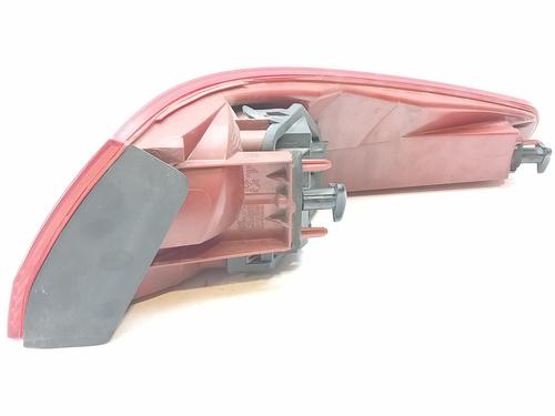 Left taillight PEUGEOT 607 (9D, 9U) 2.7 HDi 24V | BP16241976C34 