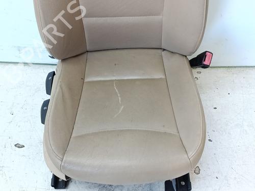 Left front seat BMW 3 (E90) 318 d | BP34208999C15 - Image 2