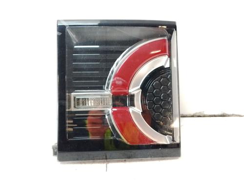 left-tailgate-light-land-rover-discovery-sport-l550-2014-34371513 main image
