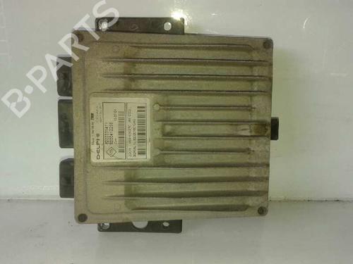 Engine control unit (ECU) RENAULT CLIO II (BB_, CB_)  | BP7956460M57 