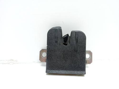 Used Tailgate lock VW POLO (9N_, 9A_) 1.4 16V (75 hp) 16174458