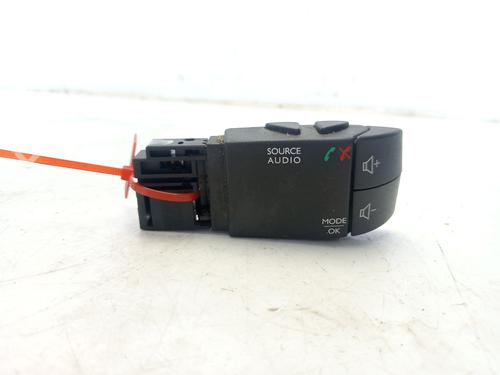 electronic-module-renault-trafic-iii-van-fg_-2014-29877191 main image