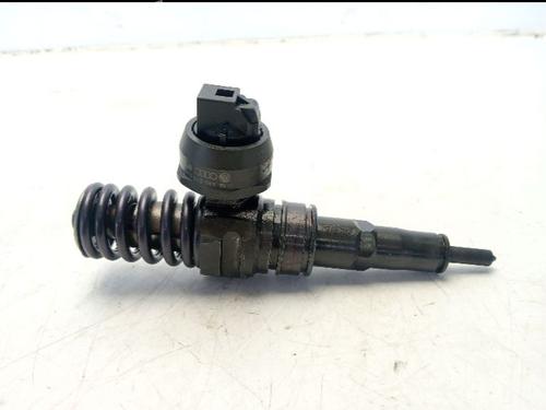 Used Injector AUDI A4 B7 (8EC) 2.0 TDI (140 hp) 31161262