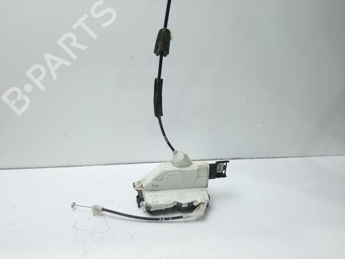 Used Rear right lock Rear right lock 15825046 15825046