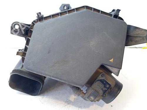 Used Air filter box Air filter box 31183446 31183446