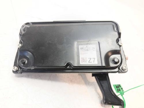Used Engine control unit (ECU) Engine control unit (ECU) TOYOTA YARIS (_P13_) [2010-2020] 40625232 40625232