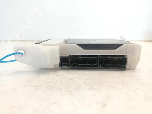 Fuse box TOYOTA YARIS CROSS (MXP_) 1.5 Hybrid (MXPJ10) | BP29475587E1 