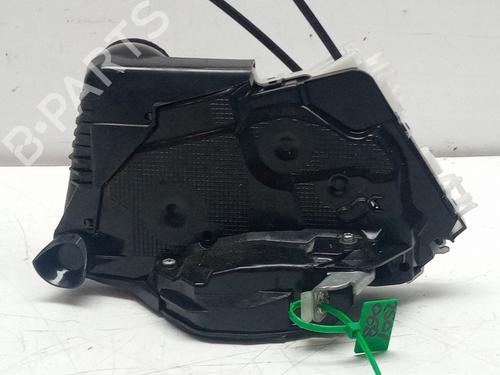 Used Front left lock Front left lock TOYOTA YARIS CROSS (MXP_) 1.5 (MXPB10) (125 hp) 36164909 36164909