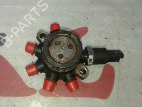 Injection rail FORD FOCUS II (DA_, HCP, DP) | BP7951457M98