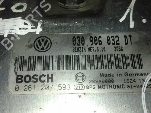 Used Engine control unit (ECU) Engine control unit (ECU) 7963565 7963565