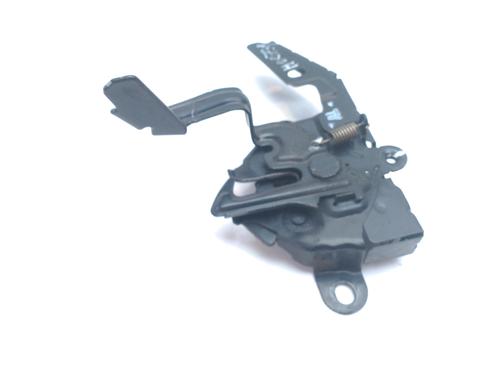 Hood lock TOYOTA COROLLA Hatchback (_E21_, _EA1_, _EH1_) 1.8 Hybrid (ZWE211) | BP16171213C133