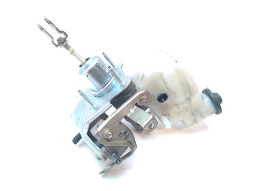 Brake master cylinder LEXUS IS III (_E3_) 300h (AVE30_, AVE30R) | BP17443288M77 - Image 2