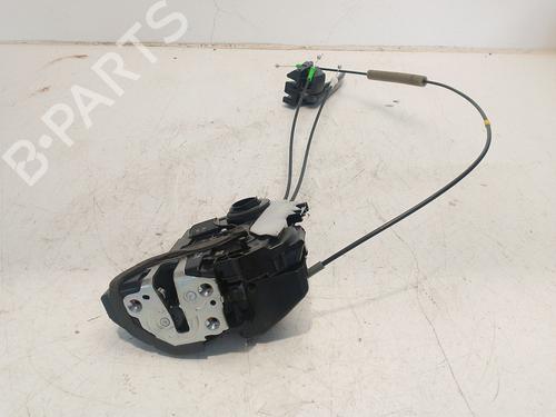 rear-left-lock-toyota-c-hr-_x1_-2016-33955743 main image