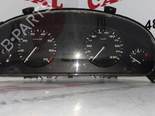 Used Instrument cluster PEUGEOT 406 (8B) [1995-2005]  7964060