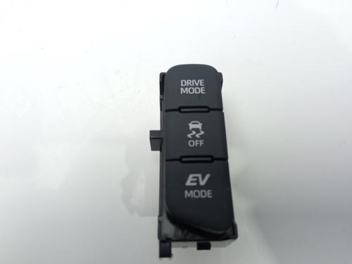 Used Electronic module TOYOTA YARIS (_P13_) [2010-2020]  12310232