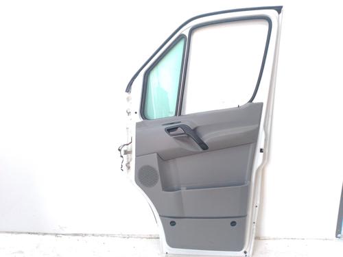 Right front door VW CRAFTER 30-50 Van (2E_) 2.0 TDI | BP21082332C3 