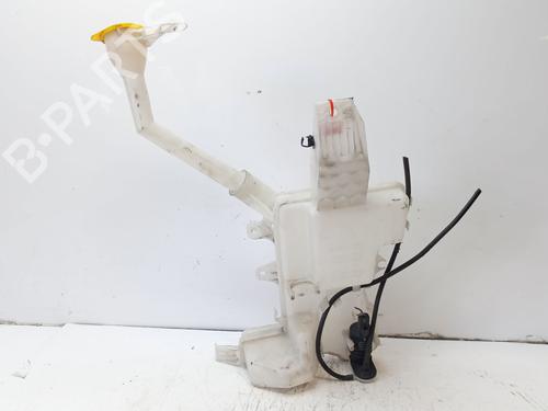 Used Windscreen washer tank RENAULT KADJAR (HA_, HL_) 1.6 TCe 165 (HLMH) (163 hp) 31161244