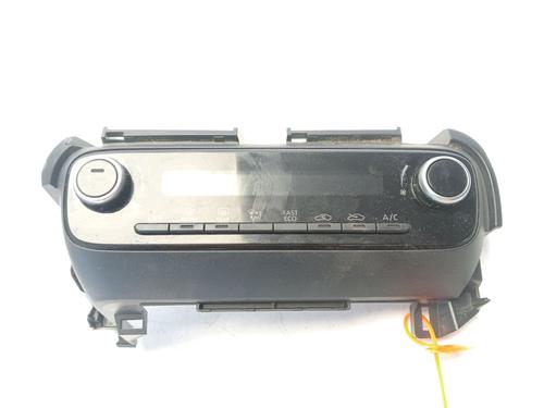 AC Styreenhet / Manøvreringsenhet TOYOTA YARIS (_P13_) [2010-2020]  30657392