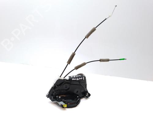 Front left lock TOYOTA YARIS (_P13_) 1.5 Hybrid (NHP130_, NHP130) | BP12310107C98 