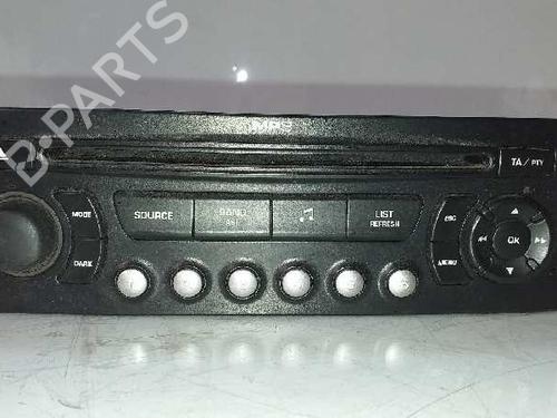 Used Radio Radio 7956316 7956316