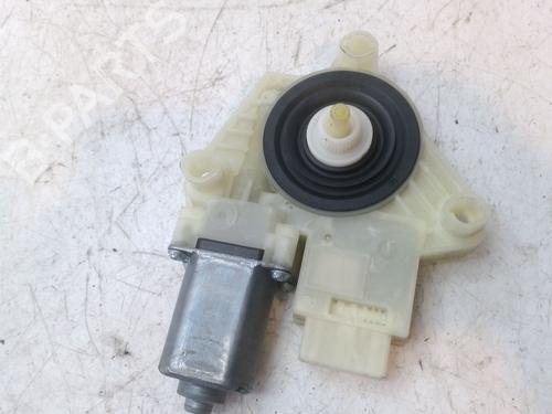 Vindusheismotor venstre bak SKODA RAPID (NH3, NK3, NK6) 1.6 TDI | BP30873670E23
