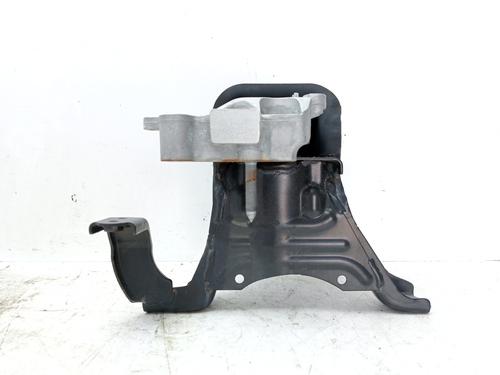 Used Engine mount Engine mount 19257547 19257547