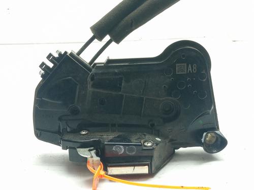 front-left-lock-toyota-c-hr-_x1_-2016-36164908 main image