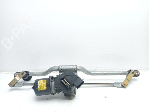 Used Front wiper motor RENAULT CLIO II (BB_, CB_) [1998-2016]  21050667