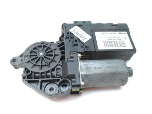 Rudehejsemotor forskærm venstre PEUGEOT 307 SW (3H) 1.6 HDI 110 (109 hp) 16131323