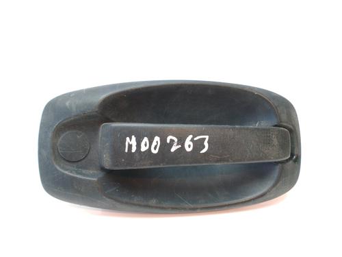 Used Exterior handle Exterior handle 13743881 13743881