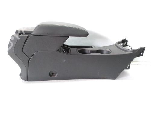 armrest-center-console-seat-leon-sc-5f5-20-tdi-5f0863243-5f0864207a-2013-2014-2015-2016-2017-2018-9542523 main image