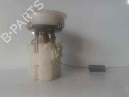 Used Fuel pump FORD FIESTA VI (CB1, CCN) [2008-2017]  7957061