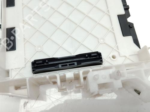 Fuse box TOYOTA AYGO X (_B7_) 1.0 VVT-i (KGB70) | BP37427577E1 - Image 9