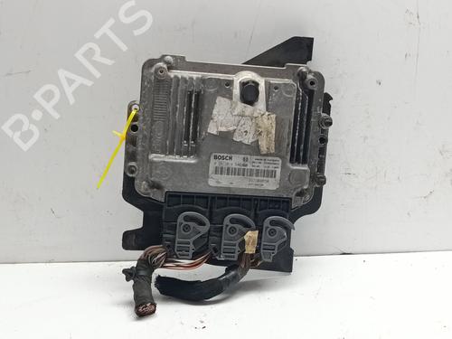 Used Engine control unit (ECU) Engine control unit (ECU) RENAULT SCÉNIC III (JZ0/1_) [2008-2016] 33705786 33705786