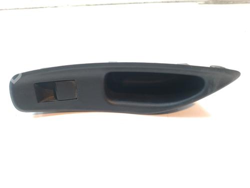 right-rear-window-switch-toyota-yaris-_p13_-74271k0090c1-2010-2011-2012-2013-2014-2015-2016-2017-2018-2019-2020-22386449 main image