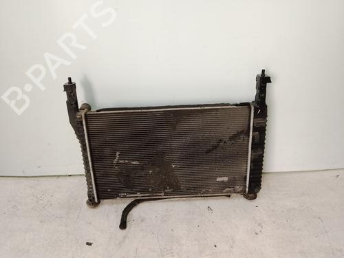Used Water radiator Water radiator CHEVROLET CAPTIVA (C100, C140) 2.0 D 4WD (150 hp) 33690179 33690179