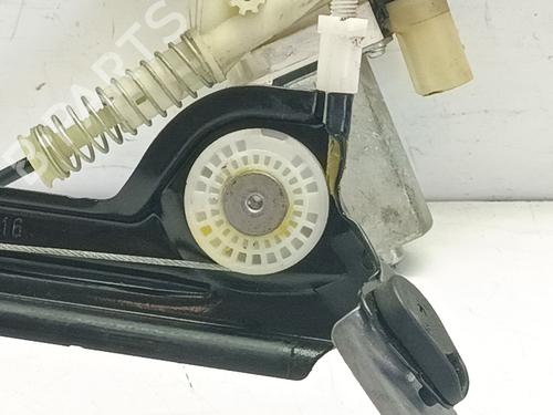 Front right window mechanism BMW 1 (E81) 118 d | BP36363251C23 - Image 4
