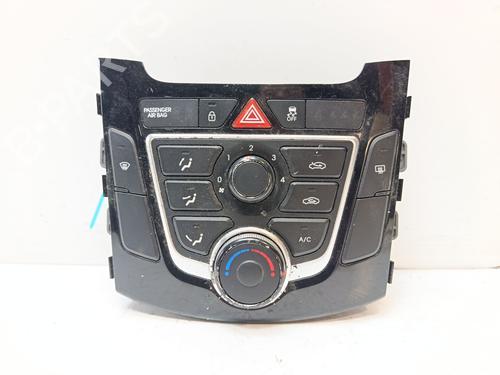 Used Climate control Climate control 37793117 37793117