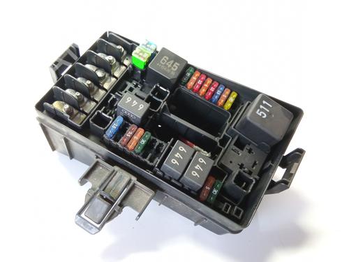 Used Fuse box Fuse box 10210629 10210629