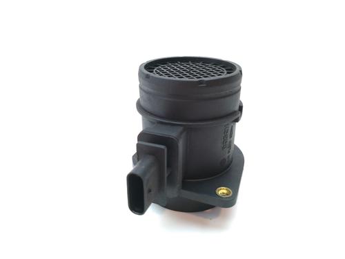 Mass air flow sensor KIA CEE'D Hatchback (ED) 1.6 CRDi 115 | BP18318647M95 - Image 2