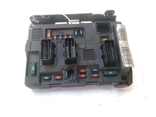 Used Fuse box Fuse box PEUGEOT 206 Hatchback (2A/C) 1.6 16V (107 hp) 33557341 33557341
