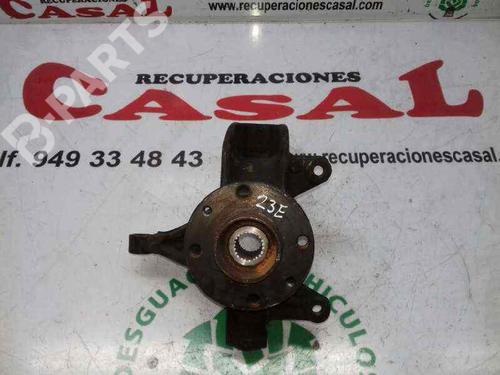 Used Right front steering knuckle RENAULT MEGANE II (BM0/1_, CM0/1_) [2001-2012]  7953366