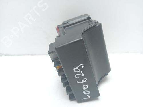 Fuse box OPEL CORSA E (X15) 1.4 (08, 68) | BP16028599E1 - Image 2