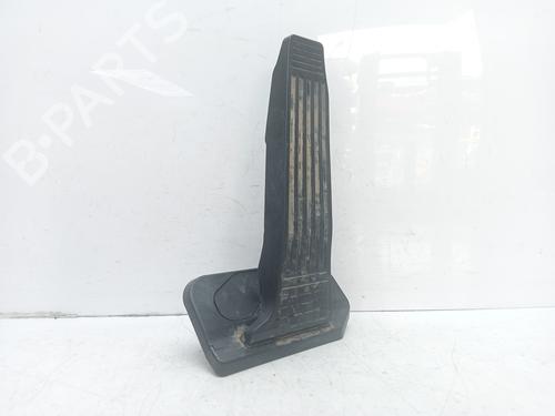 Used Pedal Pedal 18870213 18870213