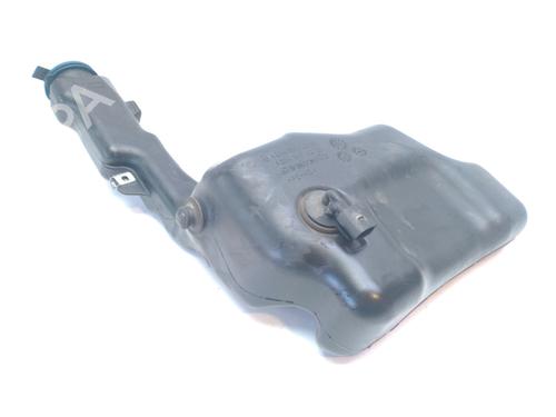 Used Windscreen washer tank Windscreen washer tank 17244558 17244558