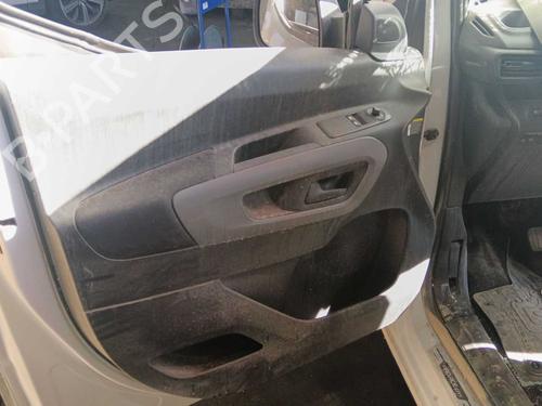 Used Front left panel Front left panel 39510125 39510125