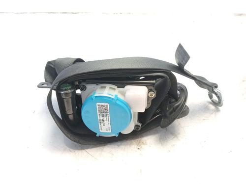 Used Front left seatbelt TOYOTA YARIS CROSS (MXP_) 1.5 (MXPB10) (125 hp) 31125830