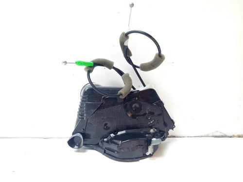 front-right-lock-toyota-yaris-_p13_-2010-2011-2012-2013-2014-2015-2016-2017-2018-2019-2020-32197948 main image