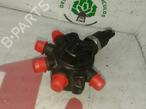 Injection rail FORD FOCUS II (DA_, HCP, DP) | BP7951457M98